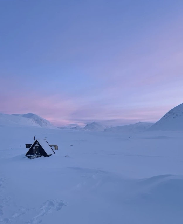 Kungsleden hut